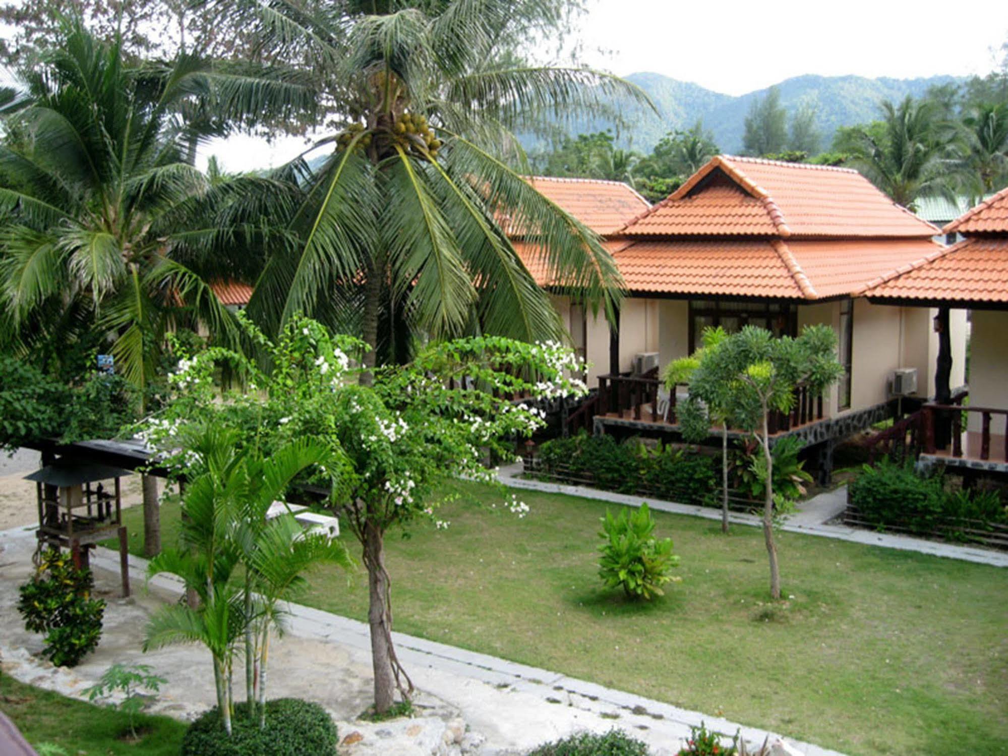 Buritara Resort, Phangan Island โฉลกหลำ ภายนอก รูปภาพ