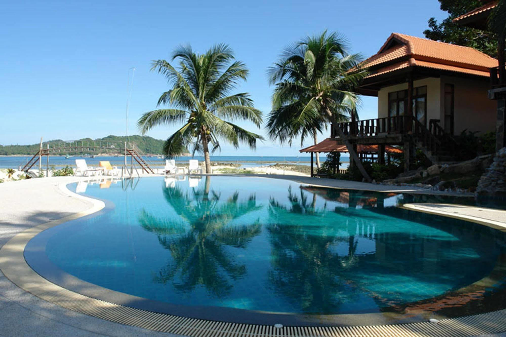 Buritara Resort, Phangan Island โฉลกหลำ ภายนอก รูปภาพ
