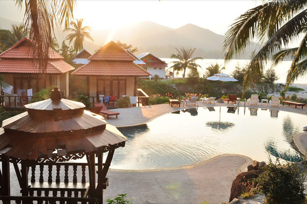Buritara Resort, Phangan Island โฉลกหลำ ภายนอก รูปภาพ